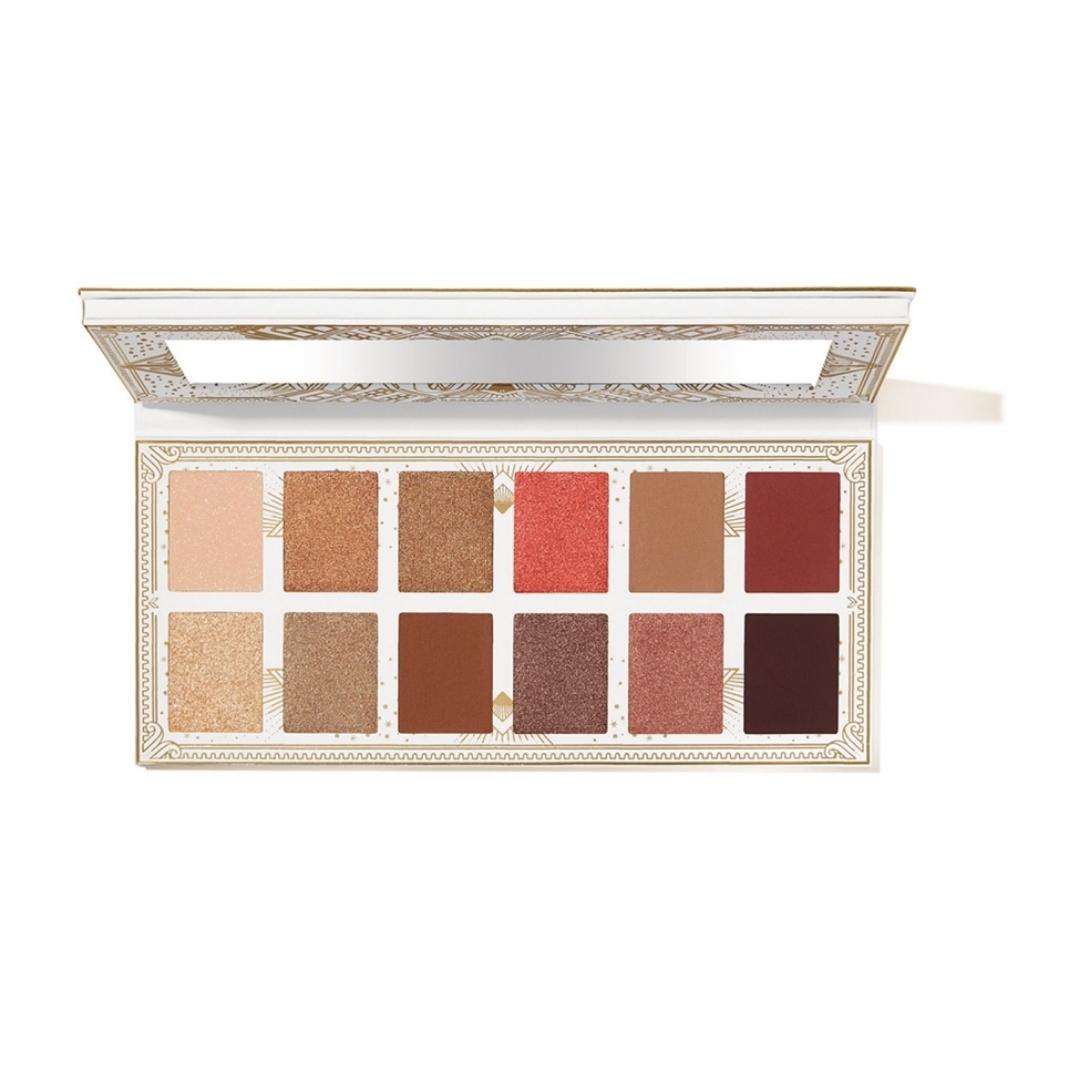 Bobbi Brown illusion eyeshadow palette 