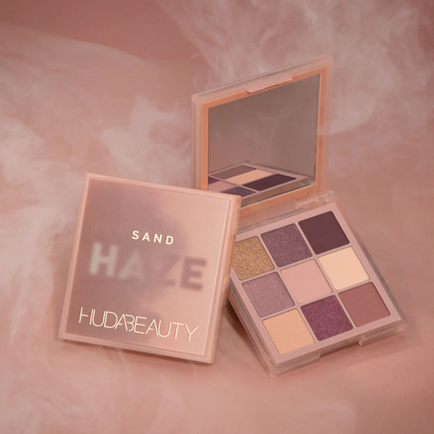 Huda Beauty Eyeshadow Palette Pakistan